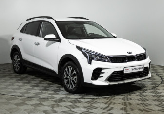 Подержанный автомобиль Kia Rio Hatchback 2021 года (3 фото)