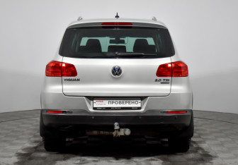 Подержанный автомобиль Volkswagen Tiguan 2013 года (6 фото)