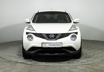Подержанный автомобиль Nissan Juke 2014 года (2 фото)