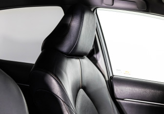 Подержанный автомобиль Toyota Camry Sedan 2020 года (21 фото)