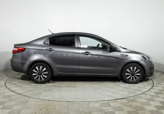 Подержанный автомобиль Kia Rio Sedan 2014 года (4 фото)