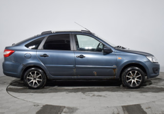 Подержанный автомобиль LADA (ВАЗ) Granta Liftback 2014 года (4 фото)