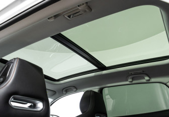 Подержанный автомобиль Changan UNI-K 2023 года (15 фото)