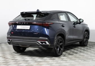 Подержанный автомобиль Omoda C5 2023 года (5 фото)