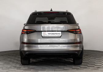 Подержанный автомобиль Skoda Kodiaq 2023 года (7 фото)