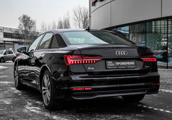 Подержанный автомобиль Audi A6 Sedan 2019 года (8 фото)