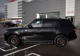 Подержанный автомобиль Land Rover Range Rover 2019 года (9 фото)