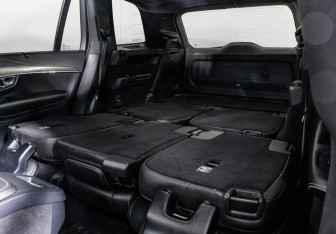 Подержанный автомобиль Volvo XC90 2016 года (24 фото)