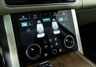 Подержанный автомобиль Land Rover Range Rover 2018 года (22 фото)