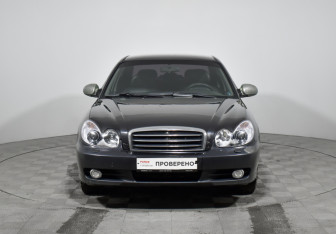 Подержанный автомобиль Hyundai Sonata 2007 года (2 фото)