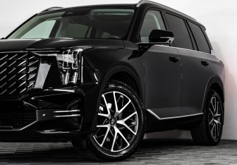 Подержанный автомобиль GAC GS8 2023 года (2 фото)