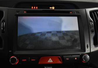 Подержанный автомобиль Kia Sportage 2010 года (15 фото)