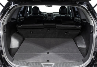 Подержанный автомобиль Kia Sorento 2014 года (19 фото)