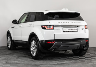 Подержанный автомобиль Land Rover Range Rover Evoque 2015 года (9 фото)