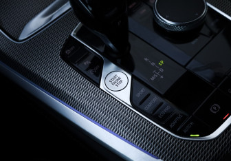 Подержанный автомобиль BMW X5 2019 года (22 фото)