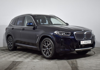 Подержанный автомобиль BMW X3 2022 года (3 фото)
