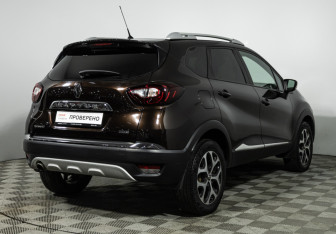 Подержанный автомобиль Renault Kaptur 2018 года (5 фото)