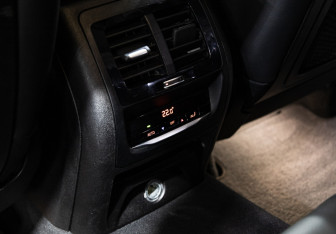 Подержанный автомобиль BMW X3 2018 года (17 фото)