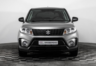 Подержанный автомобиль Suzuki Vitara 2019 года (2 фото)