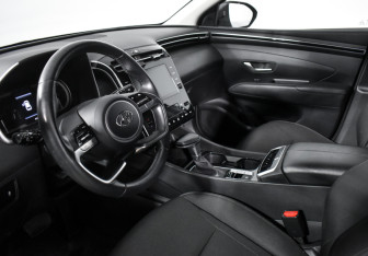 Подержанный автомобиль Hyundai Tucson 2021 года (9 фото)