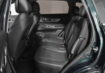 Подержанный автомобиль Chery Tiggo 8 Pro Max 2024 года (11 фото)