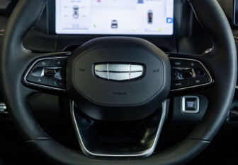 Новый Geely Okavango 2024 (14 фото)