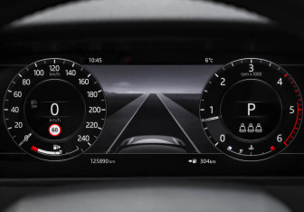 Подержанный автомобиль Land Rover Range Rover Velar 2020 года (13 фото)