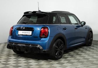 Подержанный автомобиль MINI Hatch 2021 года (5 фото)