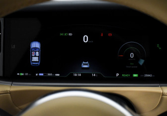 Подержанный автомобиль Voyah Free 2023 года (22 фото)