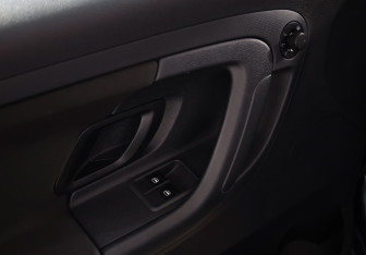 Подержанный автомобиль Skoda Fabia Hatchback 2013 года (11 фото)