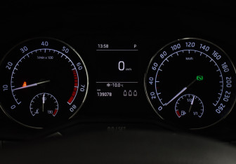 Подержанный автомобиль Skoda Superb Liftback 2018 года (19 фото)