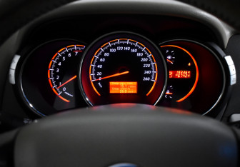 Подержанный автомобиль Nissan Murano Suv 2011 года (15 фото)
