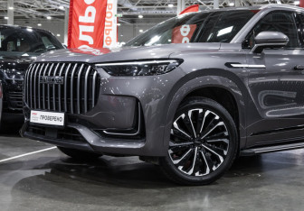 Подержанный автомобиль Jaecoo J8 2024 года (2 фото)