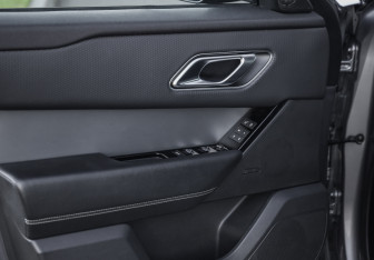 Подержанный автомобиль Land Rover Range Rover Velar 2019 года (27 фото)
