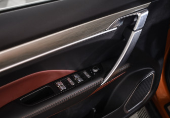 Подержанный автомобиль Geely Coolray 2020 года (24 фото)