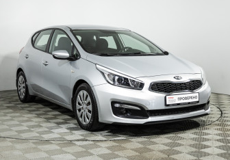 Подержанный автомобиль Kia Ceed Hatchback 2018 года (3 фото)