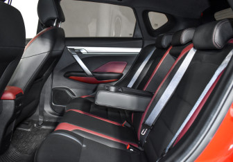 Подержанный автомобиль Geely Coolray 2021 года (12 фото)