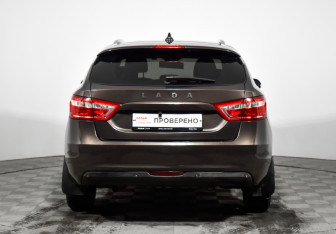 Подержанный автомобиль LADA (ВАЗ) Vesta Wagon 2018 года (6 фото)