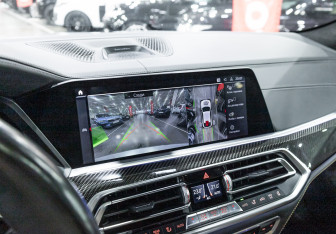 Подержанный автомобиль BMW X6 M 2020 года (22 фото)