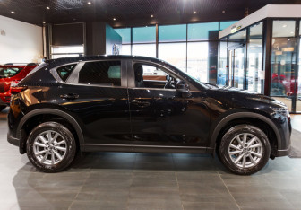 Новый Mazda CX-5 2025 (4 фото)