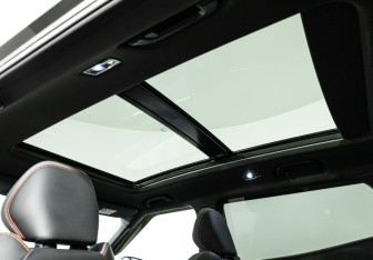 Подержанный автомобиль Geely Atlas 2023 года (15 фото)