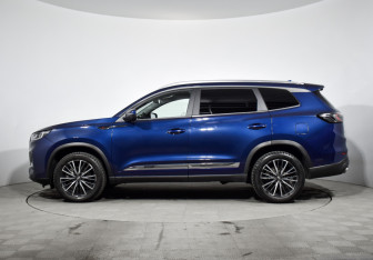Подержанный автомобиль Chery Tiggo 8 Pro Max 2023 года (8 фото)