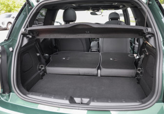 Подержанный автомобиль MINI Hatch 2020 года (32 фото)