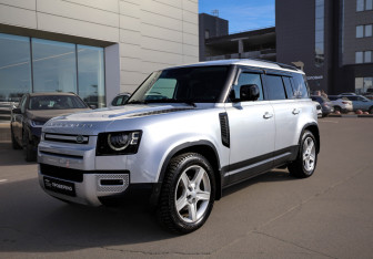 Подержанный автомобиль Land Rover Defender Suv 2021 года (9 фото)