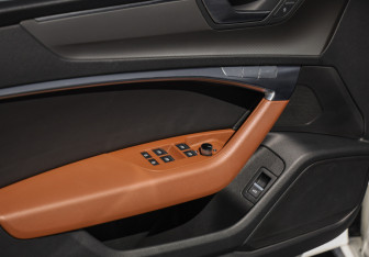 Подержанный автомобиль Audi A7 2021 года (28 фото)