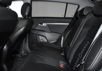 Подержанный автомобиль Kia Sportage 2015 года (12 фото)