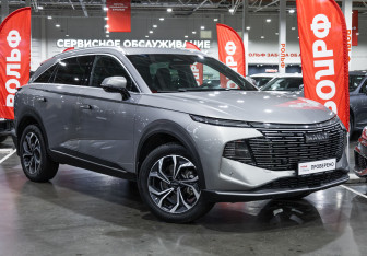 Подержанный автомобиль Haval F7 2025 года (4 фото)