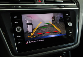 Подержанный автомобиль Volkswagen Tiguan 2020 года (14 фото)