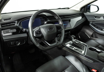 Подержанный автомобиль Omoda S5 2024 года (11 фото)