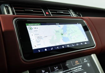 Подержанный автомобиль Land Rover Range Rover 2021 года (21 фото)